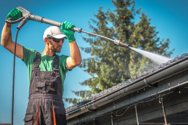 Cost of Gutter Washing in Redmond