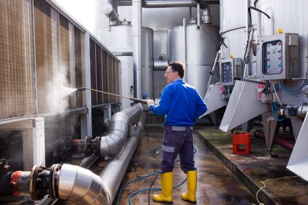 Business Pressure Washing in Redmond