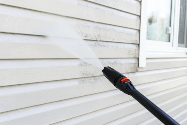 Cost of Vinyl Siding Washing in Redmond