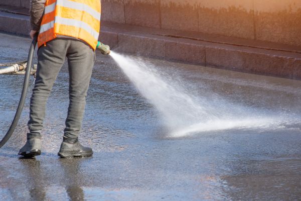 Cost of Asphalt Pressure Washing in Redmond