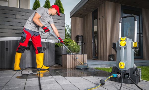 Cost of Concrete Patio Washing in Redmond