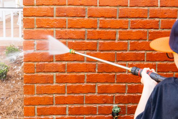Cost of Wall Pressure Washing in Redmond